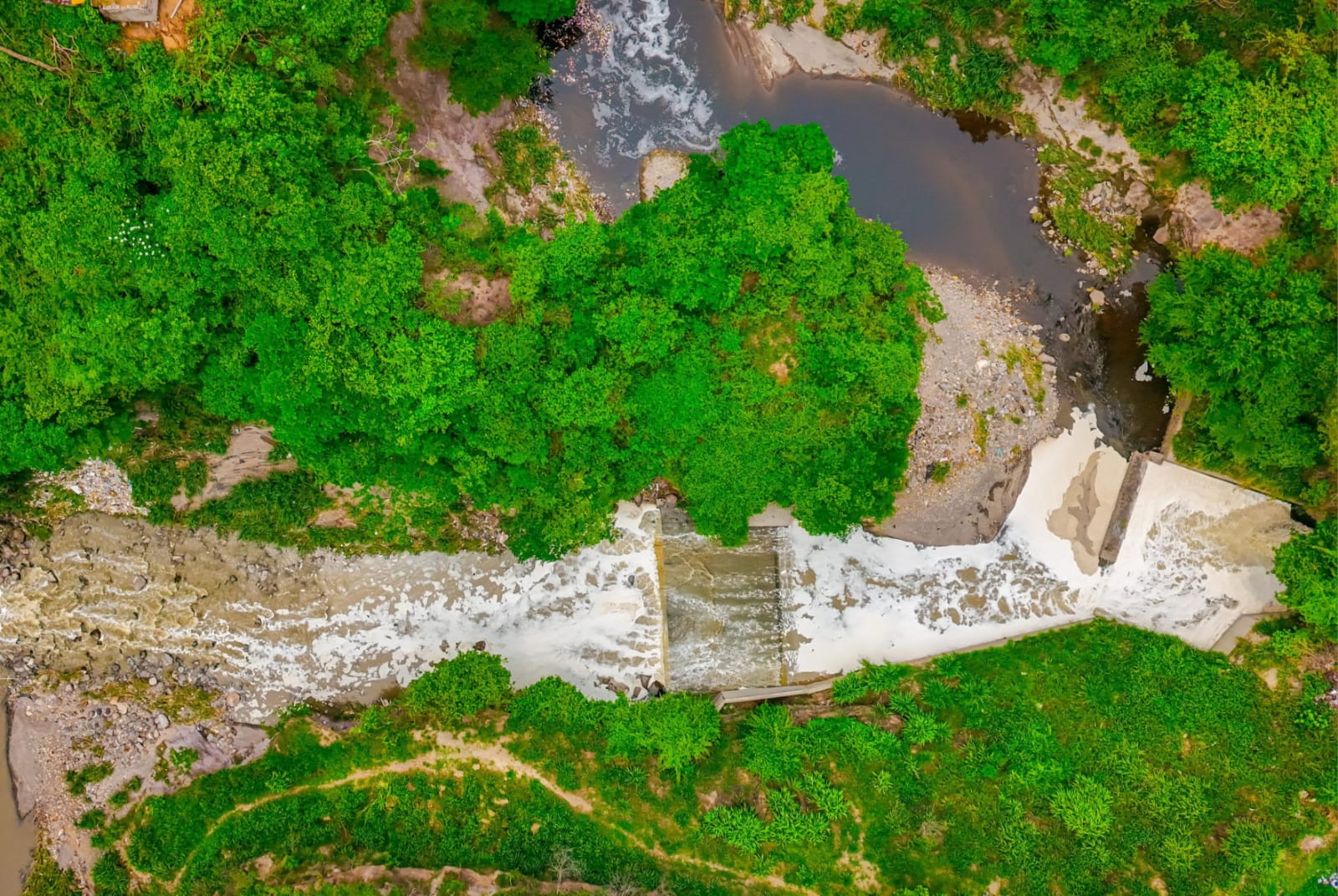 el-salvador-y-arabia-saudita-avanzan-en-desarrollo-de-planta-energetica-con-biogas-en-el-rio-acelhuate